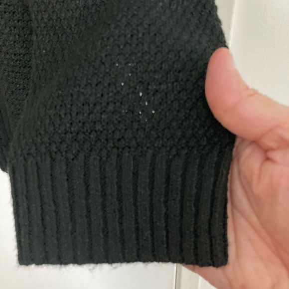 Sweater - Picture 4 of 7